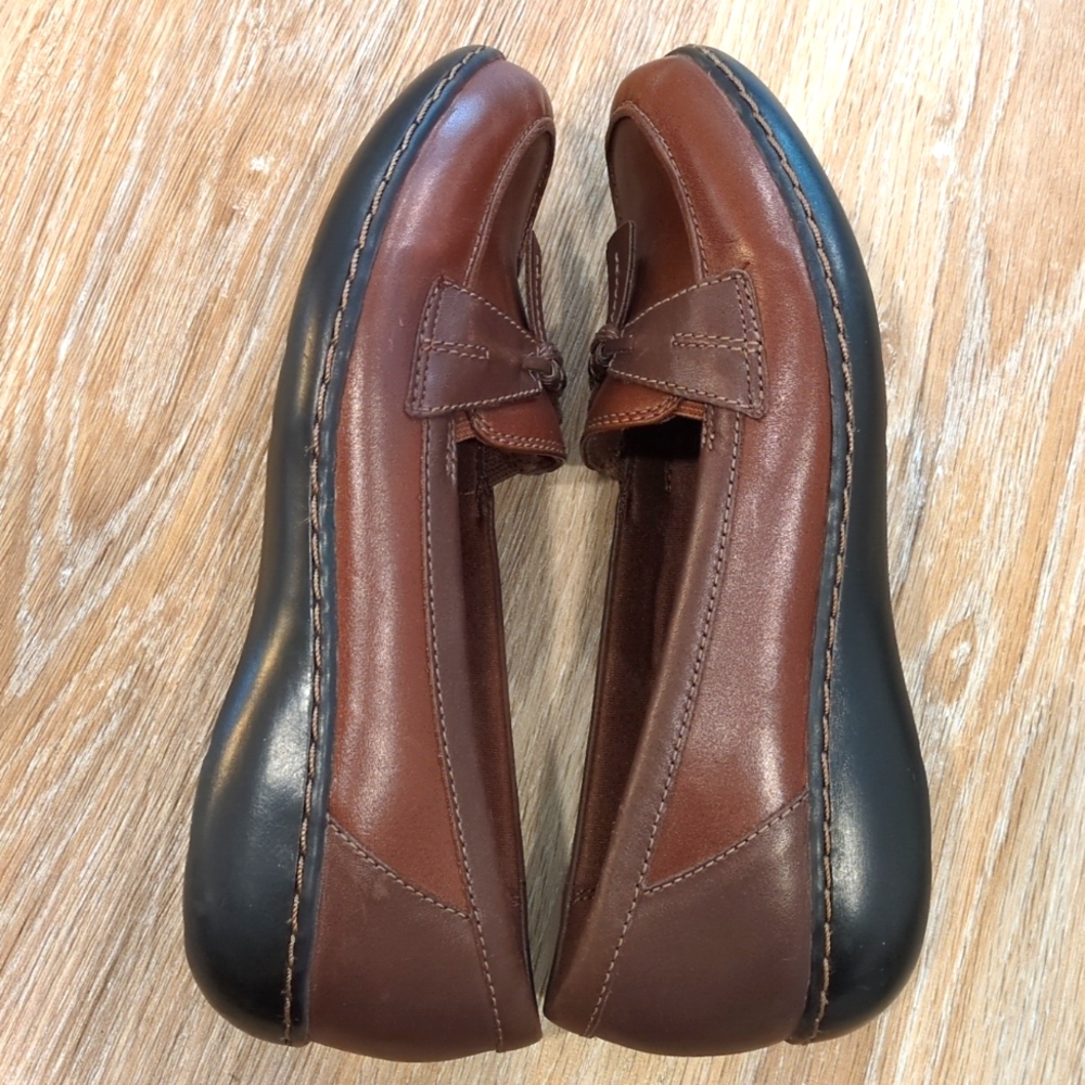 🥿Clarks Brown Loafers Women's size 8  😍VERY GOOD CONDITION!!!😍 - Picture 8 of 10